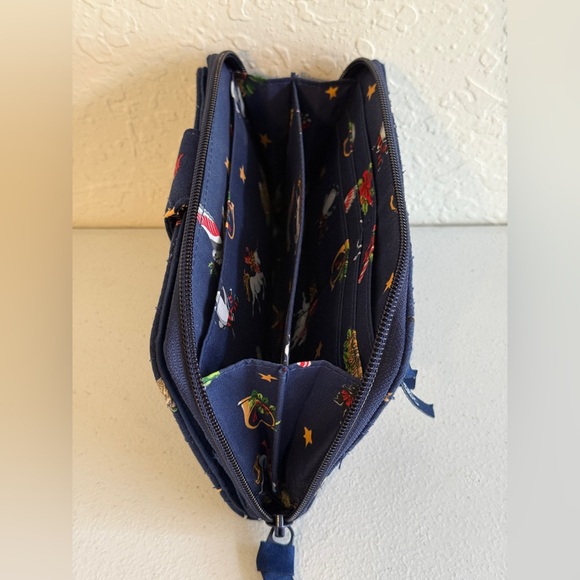 Vera Bradley RFID Turnlock Wallet Holiday Snow Globe Motifs Navy Blue Christmas - Picture 9 of 13